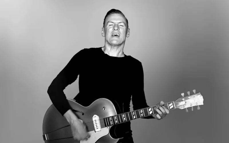 bryan adams tipotnepal