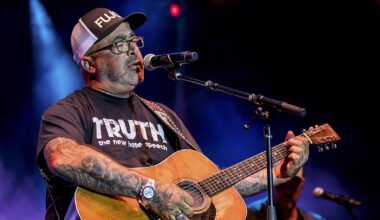 aaron lewis